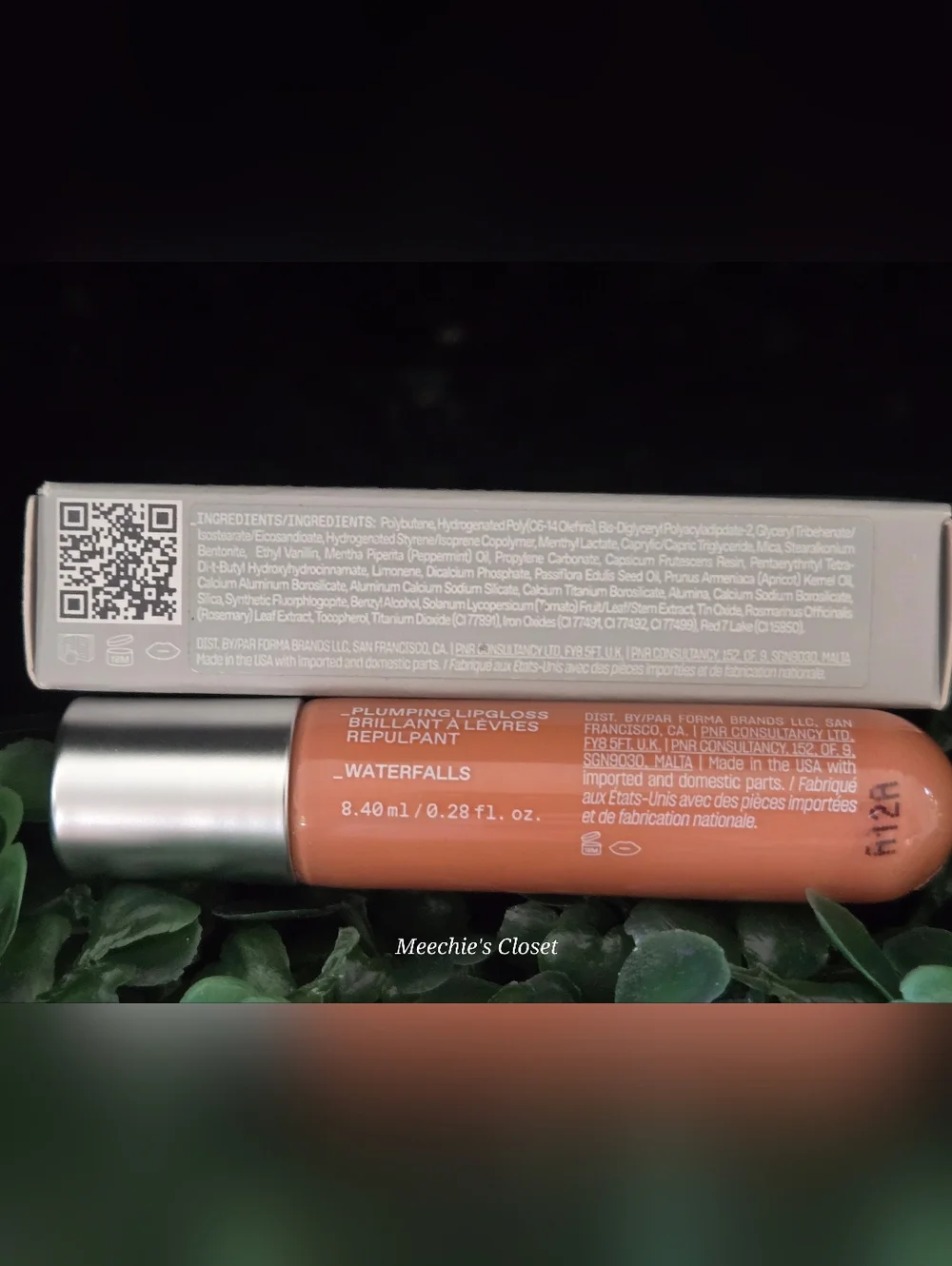 r.e.m. beauty On Your Collar Plumping Lip Gloss - Waterfalls - NIB​